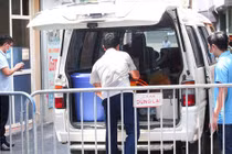 [NÓNG] Hà Nội: Từ 12h ngày 25/5 tạm dừng các nhà hàng, quán ăn, uống tại chỗ, cửa hàng cắt tóc, gội đầu