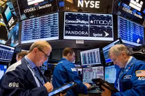 Chứng khoán Mỹ lao dốc