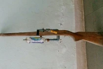 Thanh Hóa: Trẻ 5 tuổi nghịch súng tự chế, bắn trúng ngực em ruột 4 tuổi