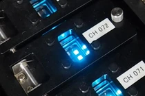 Màn hình OLED siêu huỳnh quang 