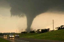 Thời gian xuất hiện lốc