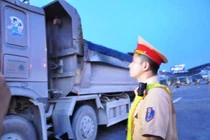 Phát hiện lái xe dương tính ma túy đá khi đang điều khiển xe trên cao tốc Nội Bài - Lào Cai