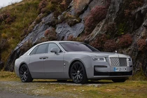 Rolls-Royce New Ghost về Việt Nam, giá tiêu chuẩn gần 30 tỷ đồng