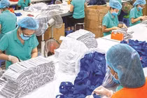 Dệt may chật vật xoay xở