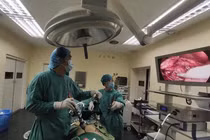 Lồng ruột do u ác tính