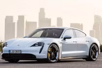 Vì sao Porsche Taycan được công nhận là mẫu xe tân tiến nhất thế giới? 