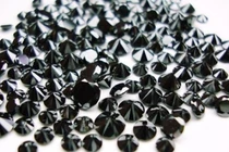  Yếu tố tạo nên kim cương đen