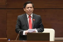 Bộ trưởng Nguyễn Văn Thể trả lời chất vấn nhóm vấn đề thuộc lĩnh vực giao thông vận tải.