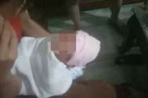 Nghi vấn bé gái 4 ngày tuổi bị bố “ngáo đá” đem bỏ trước cửa nhà người khác