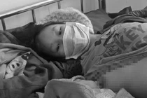 Ngất xỉu sau khi tự sinh con tại nhà