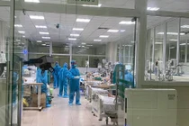 Nữ điều dưỡng Bệnh viện Bệnh Nhiệt đới Trung ương bị tấn công