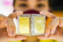 Giá vàng miếng tăng cả triệu đồng sau một ngày