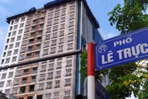 Bí thư Hà Nội 'trao đổi hết lẽ' với chủ đầu tư nhà 8B Lê Trực