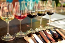 Kết hợp rượu vang với ẩm thực Việt