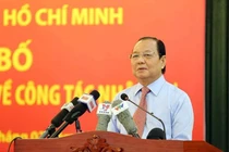 Ông Lê Thanh Hải từ chối nói về dự án Thủ Thiêm: "Giờ tôi hưu rồi..."