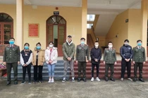 Các đối tượng liên quan tại cơ quan công an.