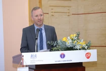 Hợp tác phòng chống kháng kháng sinh tại Việt Nam