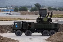 Syria: Phòng không Nga diệt gần 120 UAV trên không phận căn cứ Hmeimim