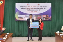 1,5 tỷ đồng được trao tới Hội Chữ Thập đỏ Việt Nam