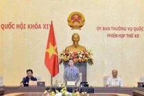 UBTVQH cho ý kiến về công tác nhân sự; quyết định nhiều vấn đề quan trọng