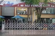 Video: Hàng trăm cảnh sát khám xét Công ty Alibaba