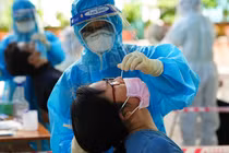 Các F0 mới phát hiện ở phường Việt Hưng đi chợ, tiêm vaccine, tiếp xúc nhiều người trước khi phát hiện mắc COVID-19