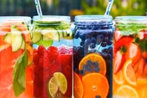 Đừng hy vọng giảm béo nhờ nước detox