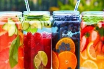 Đừng hy vọng giảm béo nhờ nước detox