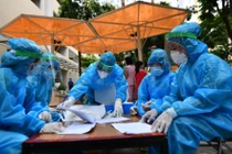 Biện pháp chưa từng có tiền lệ trong chiến dịch chống Covid-19