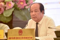 Mở lại đường bay quốc tế, tổ chức cách ly người nhập cảnh như thế nào?