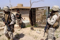 Căn cứ Mỹ ở Iraq tiếp tục bị tấn công tên lửa