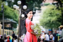 Hoa hậu Áo dài Phu nhân châu Âu Trần Hoàng Mai Anh: "Tôi yêu những gì đến tự nhiên"