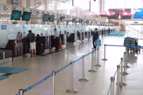 Tước quyền đi máy bay của hàng triệu người nếu áp sàn giá vé