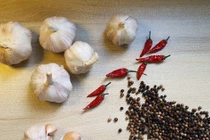 5 việc phản khoa học không giúp trị Covid-19 như lầm tưởng