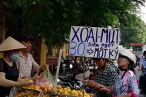 Hơn 700 tấn xoài mini Trung Quốc đổ bộ chợ TP HCM