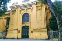 Hà Nội khẩn tìm người đến Đại Học Dược, chợ Đồng Xuân và nhiều quán ăn