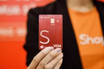 VPBank được Shopee vinh danh là đối tác chiến lược ấn tượng năm 2020 – 2021