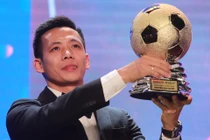 Văn Quyết nhận vinh dự chưa từng có với cầu thủ bóng đá Việt Nam