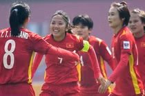 Nữ việt nam ăn mừng