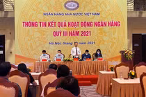 Phó thống đốc NHNN Đào Minh Tú phát biểu tại buổi họp báo.