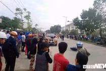 Nhiều người bị thương sau khi ô tô “điên” lao vào tổ CSGT