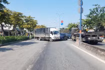 Hiện trường vụ tông xe liên hoàn.