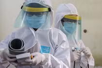 Vingroup tài trợ 20 tỷ đồng nghiên cứu Covid-19