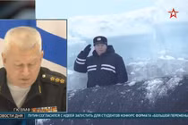 Video lần đầu tiên ba tàu ngầm hạt nhân Nga nổi lên trên vùng băng Bắc Cực