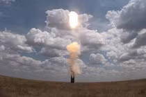 Nga thông báo phát triển hệ thống phòng thủ tên lửa di động S-550