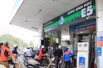 Ngày mai, giá xăng dầu sẽ giảm mạnh?