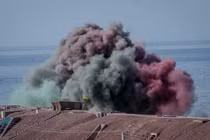 Iran tuyên bố tên lửa đạn đạo tự sản xuất có thể chọc thủng mọi lá chắn 