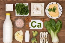 Ăn nhiều canxi tóc mọc nhanh?