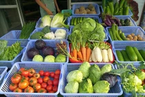 Giá thực phẩm tăng gấp ba