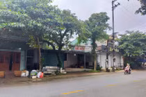 Nguyên Phó ban Tổ chức huyện tự vẫn tại nhà hàng của gia đình